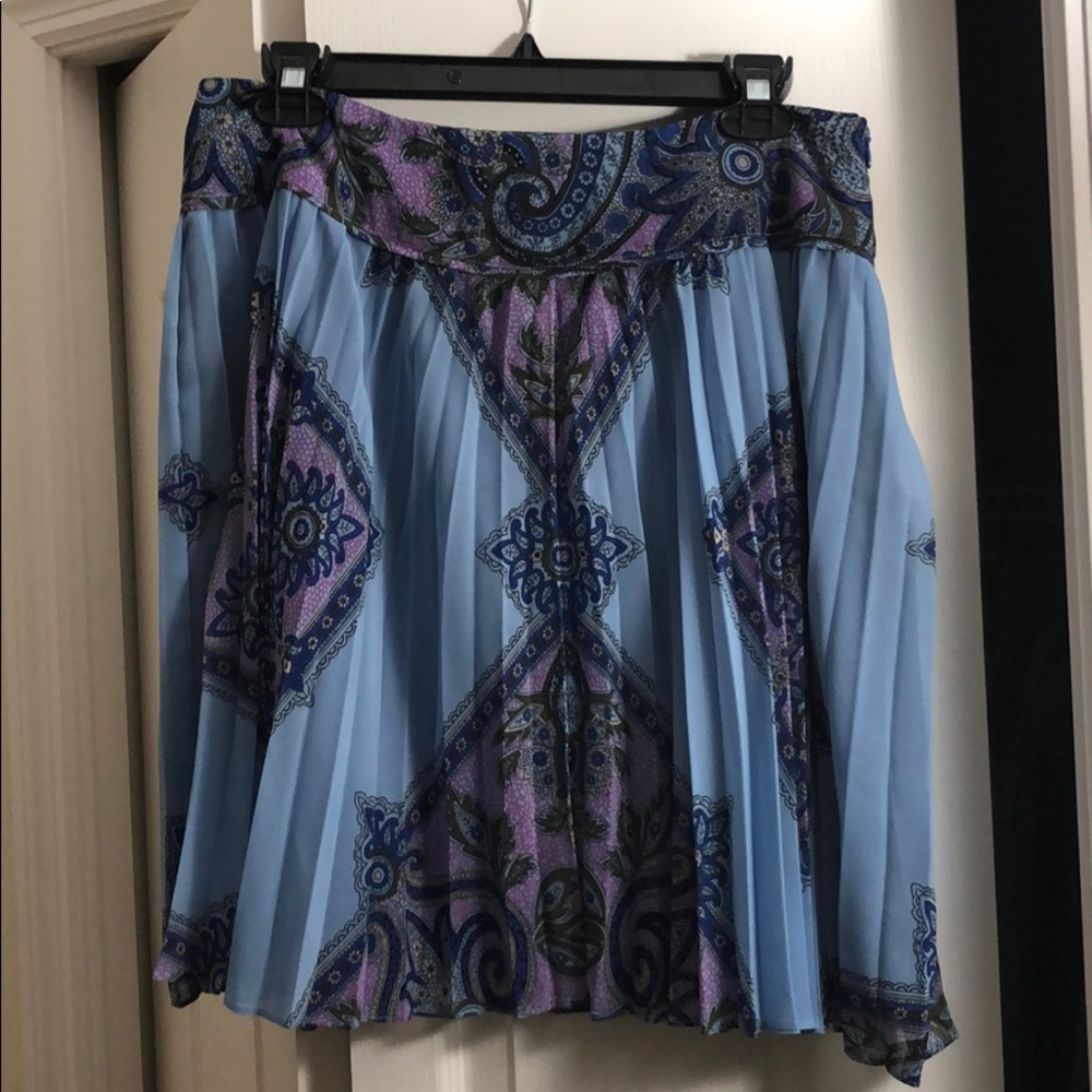 INC Skirt.